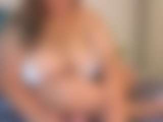 Live cam show with Mya - Drinking on crypto-cams