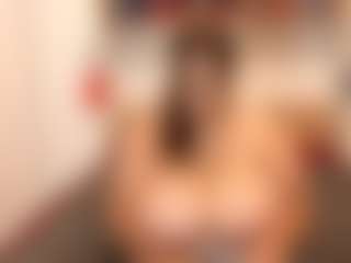 Live cam show with Mya - Big Tits on Lustler