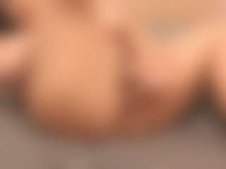Mya's Live Sex Cam Show