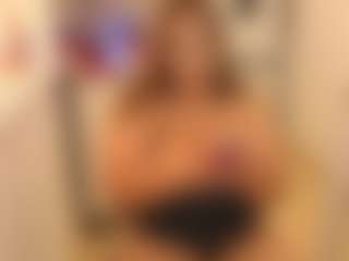 Mya's Live Sex Cam Show