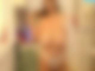 Mya's Live Sex Cam Show