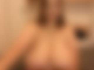 Mya's Live Sex Cam Show