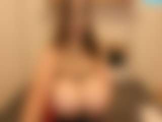 Mya's Live Sex Cam Show