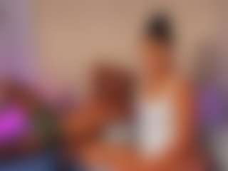 Live cam show with Sashafoxxx0 - Strip on TeamSkeetLive