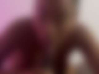 Live cam show with Sashafoxxx0 - Facial Piercings on Uber Horny