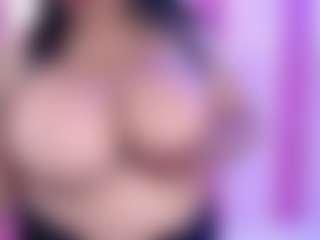 xelenagomez2026's Live Sex Cam Show
