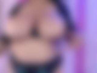 Live cam show with xelenagomez2026 - Mature on Chatstar