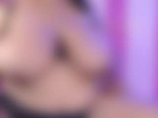 xelenagomez2026's Live Sex Cam Show