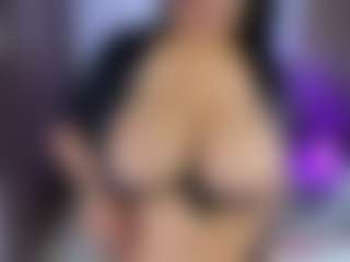 xelenagomez2026's Live Sex Cam Show