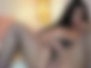 Live cam show with AdelineRosa - Blowjob on SxyPornLive