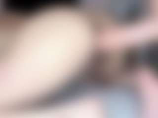 Live cam show with BlairNymph - Cum Swallowing on Milf Play