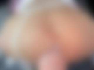 Live cam show with BlairNymph - Neon Hair on TeamSkeetLive