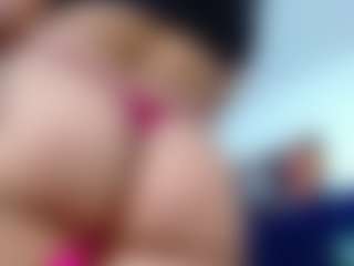 Live cam show with Bombom-brown1 - Tiny Tits on live18s.com
