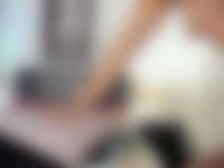 Live cam show with Isis-shine - Facial Piercings on CamwithHer