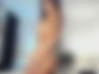 Live cam show with Isis-shine - Smoking on Camsoda