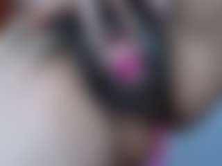 Live cam show with lunatamara - Colombia on Camsoda