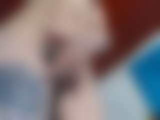 Live cam show with lunatamara - Normal on TeamSkeetLive