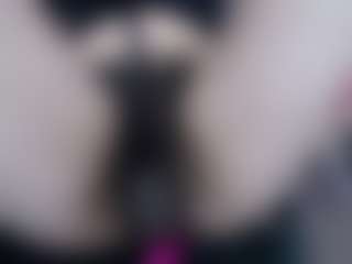 Live cam show with lunatamara - Normal on live.xbliss.ai