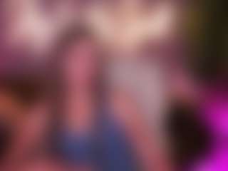 Live cam show with StellaHoneywell - Body Massage on Cam Slut