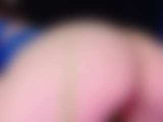 Live cam show with valeri-sotoo - Control on Camsoda