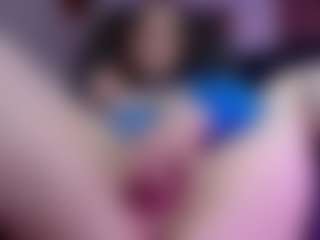 Live cam show with valeri-sotoo - Normal on Camsoda