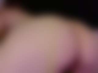 Live cam show with valeri-sotoo - Cute on TeamSkeetLive