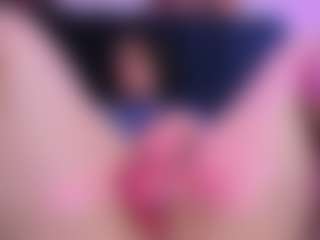 Live cam show with valeri-sotoo - Petite on Camsoda