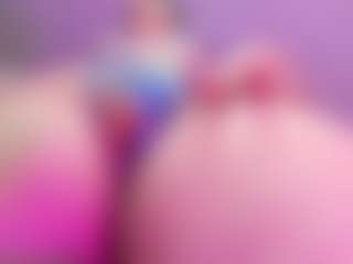 Spettacolo in cam dal vivo con valeri-sotoo - Tattoos su Camsoda