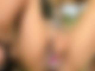 Live cam show with XimenaParker - Curvy on slutload