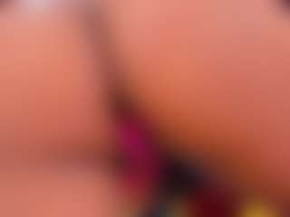 Live cam show with XimenaParker - Spank on SpankPalCams
