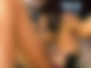 Live cam show with XimenaParker - Foot Fetish Toys on Livezox