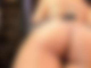 Live cam show with XimenaParker - Shaved Pussy on Camsoda