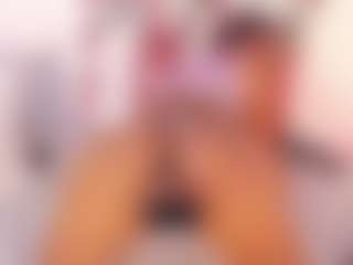 Live cam show with XimenaParker - Normal on Camming Site