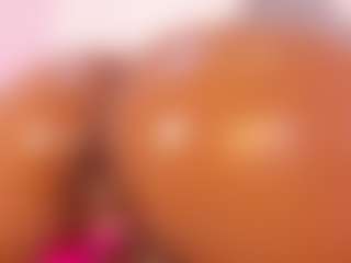 Live cam show with XimenaParker - Barelylegal on Camsoda