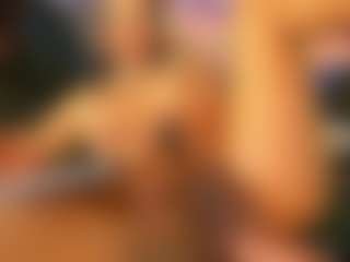 Live cam show with XimenaParker - Curvy Small Tits on Camiplay Live