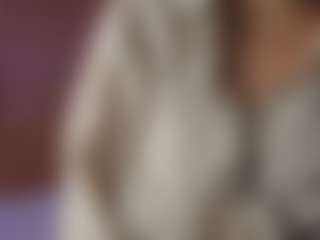 Live cam show with Xonalenei - Teen (18+) on UwU Esports