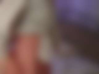 Live cam show with Xonalenei - New Teen (18+) on xDating