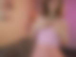 Live cam show with Xonalenei - Flash on madthumbs