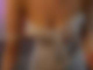 Live cam show with Xonalenei - Normal on Camsoda