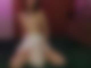 Live cam show with Xonalenei - Upskirt on Camsoda