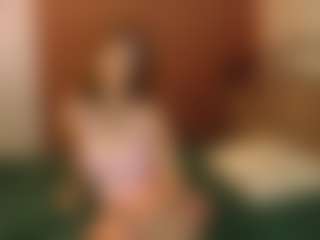 Live cam show with Xonalenei - Virgin on AdultVida.com
