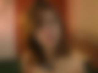 Live cam show with Xonalenei - Glasses on Big Tits