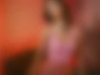 Live cam show with Xonalenei - Glasses on AdultVida.com