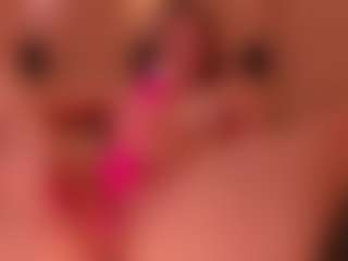 BellaThompson's Live Sex Cam Show
