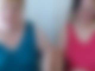 Live cam show with BertieAdeline - Brown Eyes Blonde Hair on Dare Cams