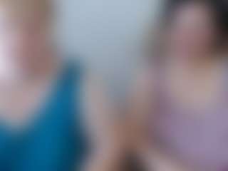 BertieAdeline's Live Sex Cam Show