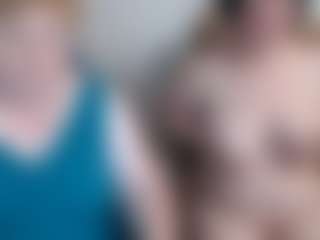Live cam show with BertieAdeline - Lesbian on xDating