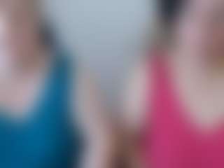 Live cam show with BertieAdeline - Shaved Pussy on Camiplay Live