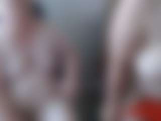Live cam show with BertieAdeline - HD on AdultVida.com