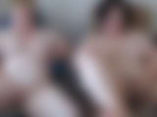 Live cam show with BertieAdeline - Lesbian on Camiplay Live